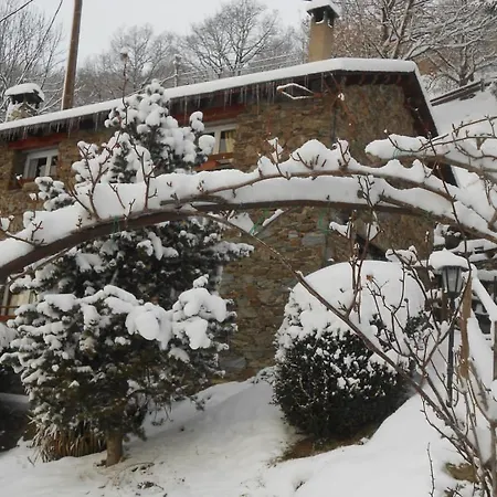 Masia Constans بيت للعطل كيرالبس