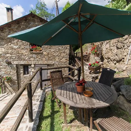 Holiday home Masia Can Constans