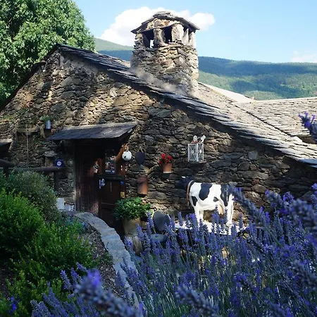Masia Can Constans * Queralbs